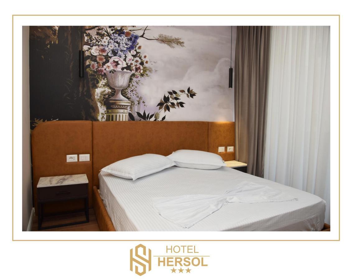Hotel Hersol Дуррес Екстер'єр фото