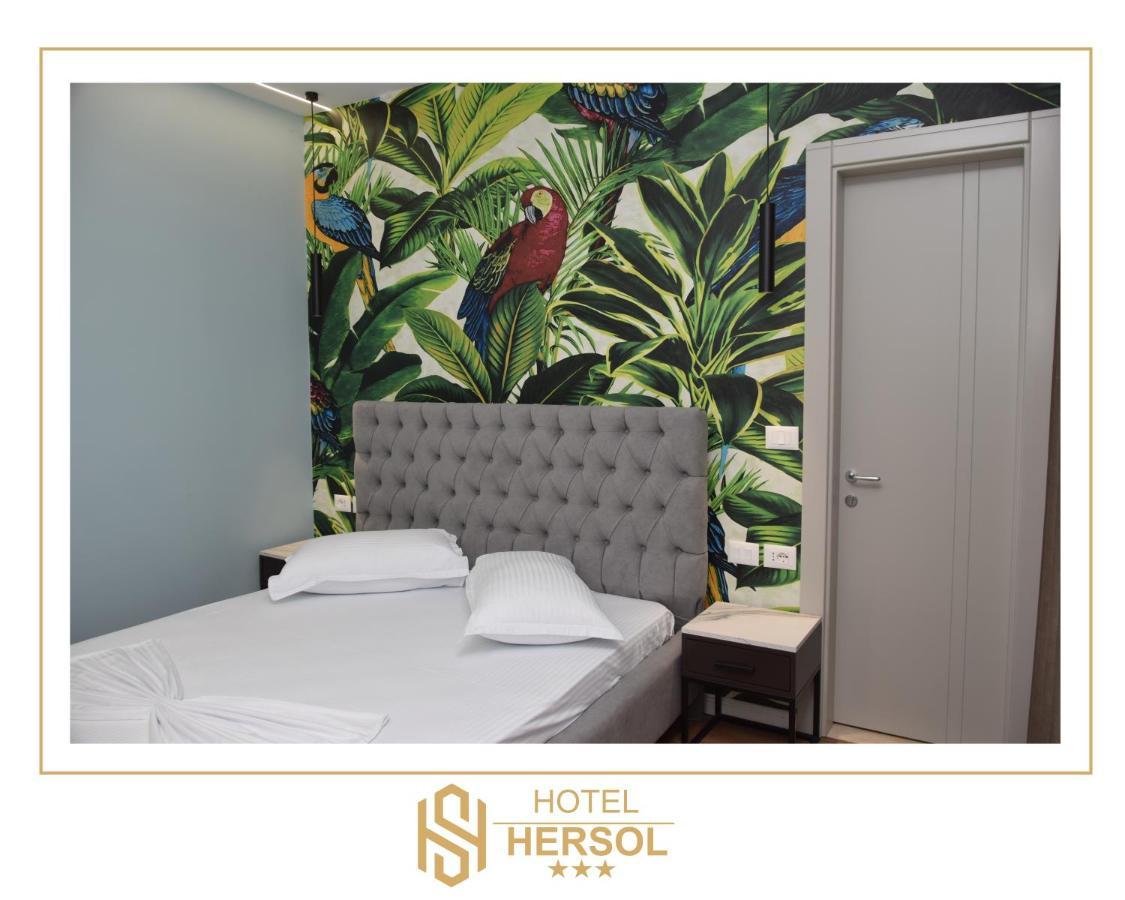 Hotel Hersol Дуррес Екстер'єр фото