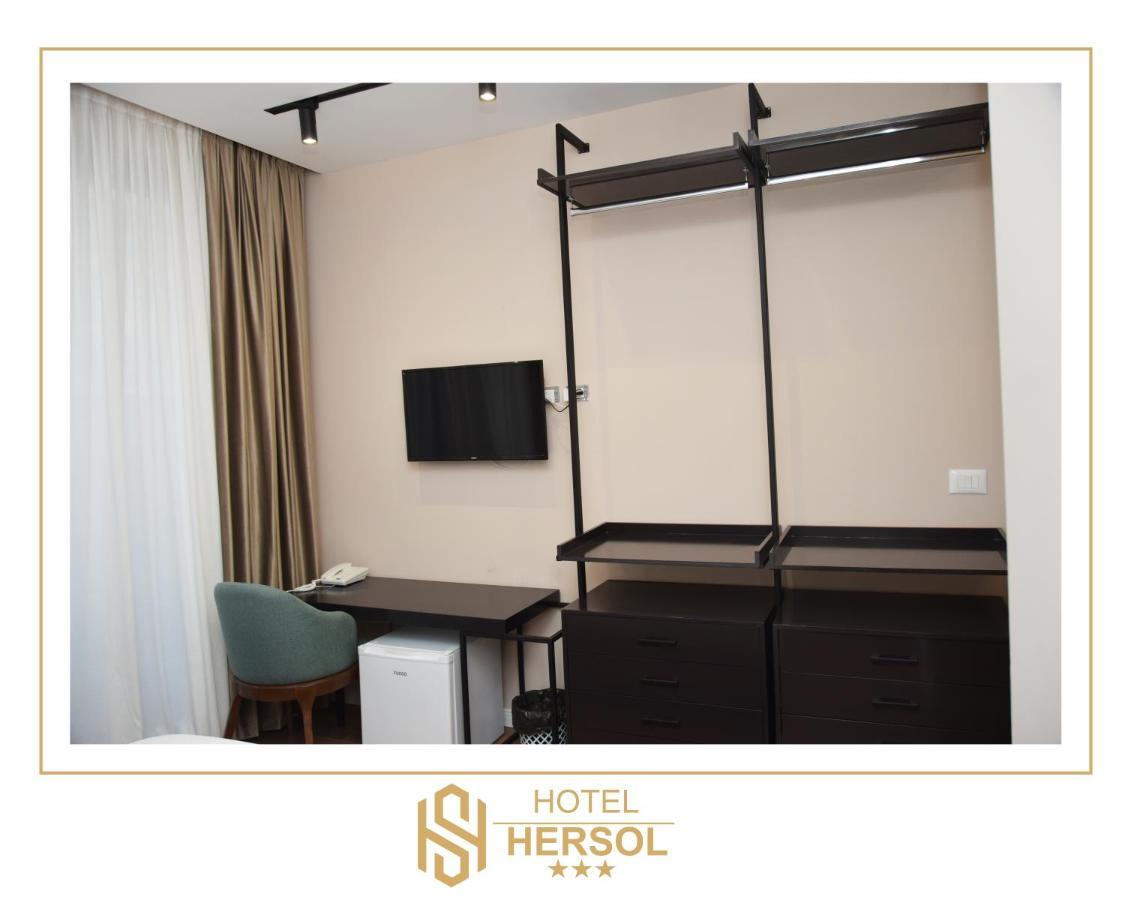 Hotel Hersol Дуррес Екстер'єр фото