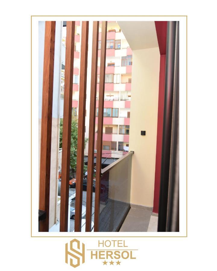 Hotel Hersol Дуррес Екстер'єр фото